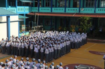 Belajar Serius dan Pantang Menyerah, Pesan Kepala Sekolah SMAN 14 Batam dalam Apel