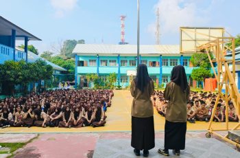 “Energi Pagi dari Jingle Literasi, Siswa SMAN 14 Batam Tampil Kritis dan Kreatif”